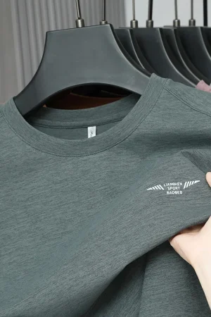 2025 New Men's Korean Casual Short Sleeved Round Neck T-shirt Summer Fashionable and Comfortable Versatile Top